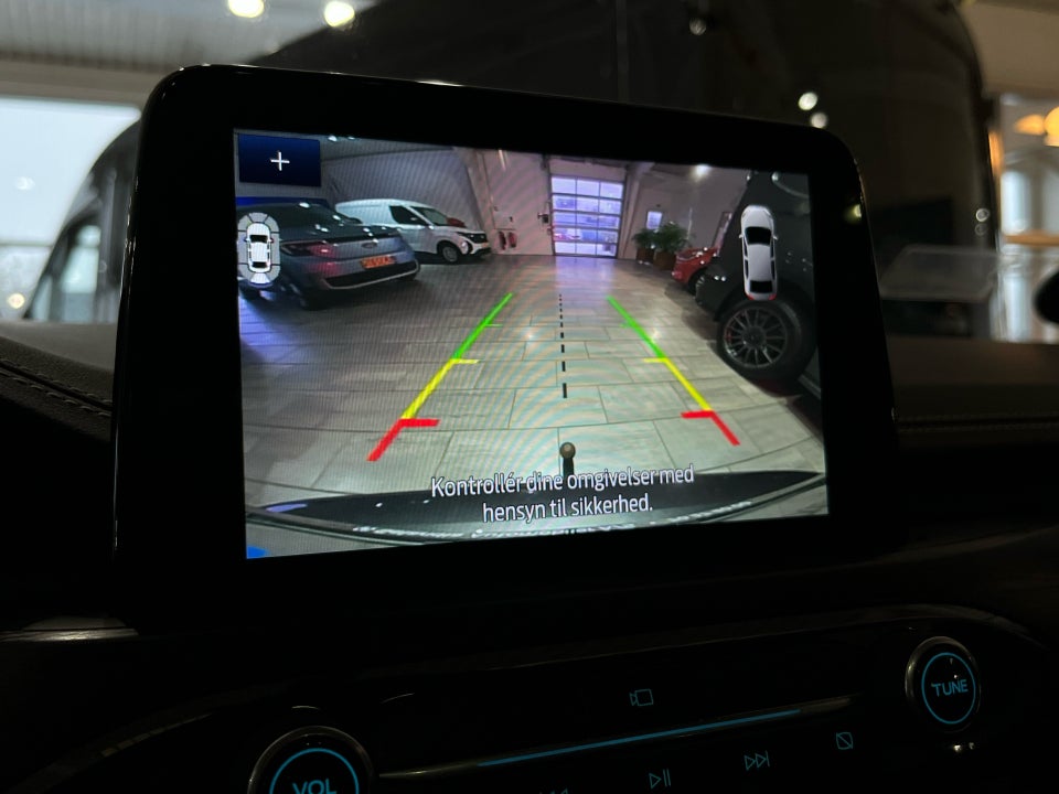 Ford Kuga 2,5 PHEV Vignale CVT 5d