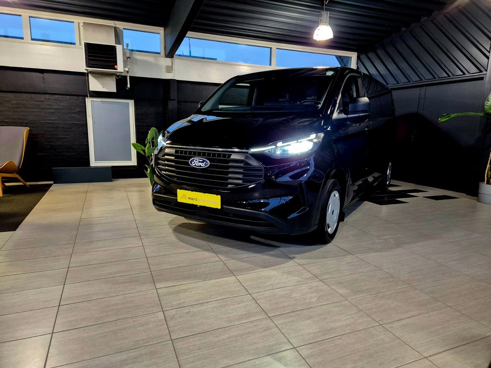 Ford Transit Custom 320L 2,0 EcoBlue Trend