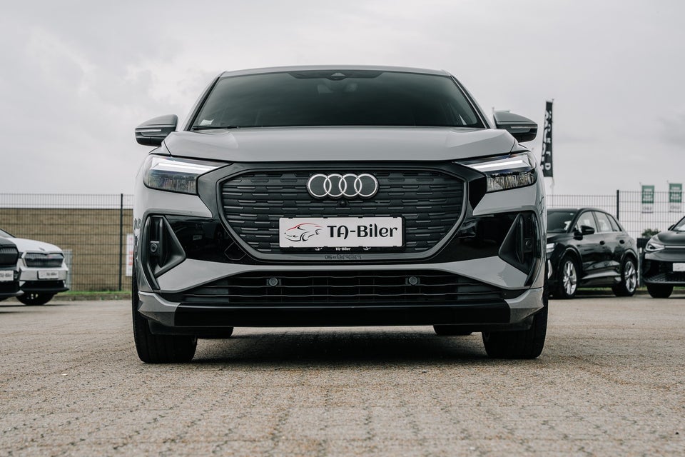 Audi Q4 e-tron 40 S-line Sportback 5d