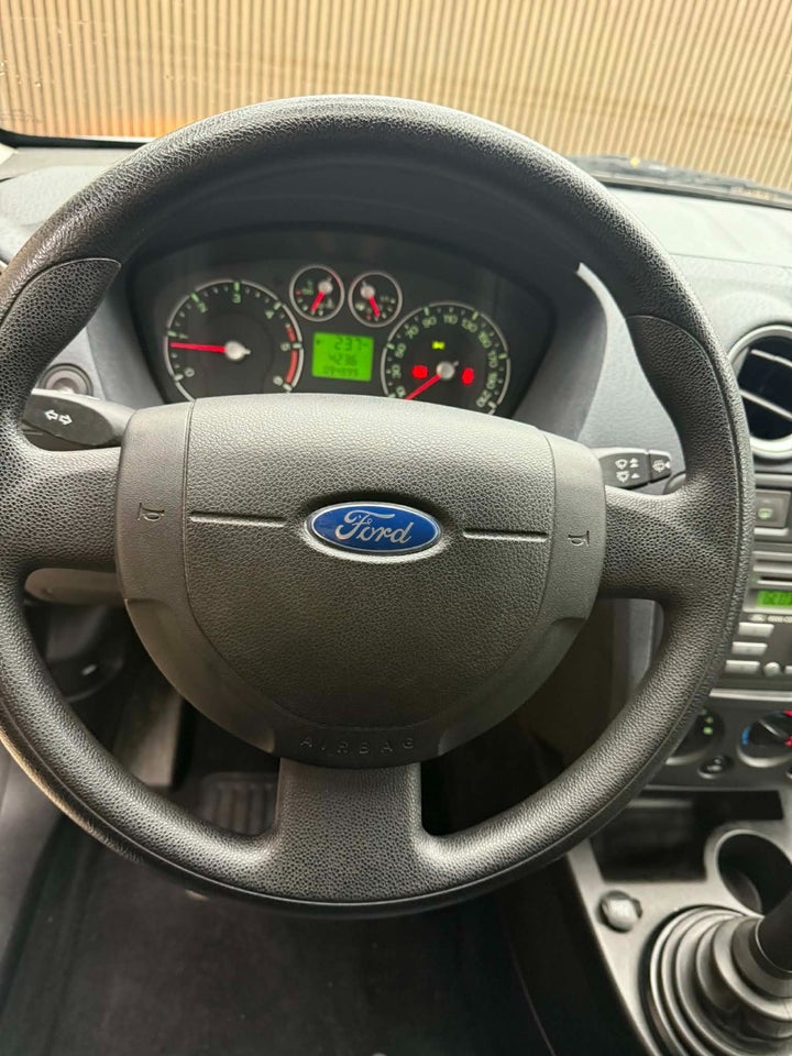 Ford Fusion 1,4 TDCi 68 Trend 5d