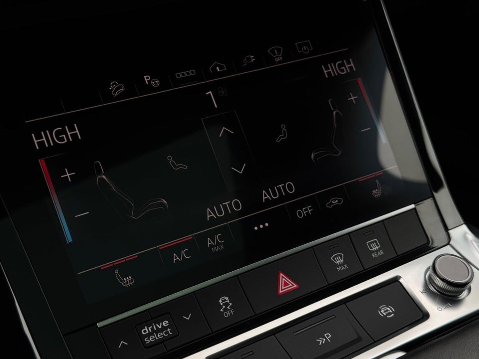 Audi Q8 e-tron 55 S-line Sportback quattro 5d