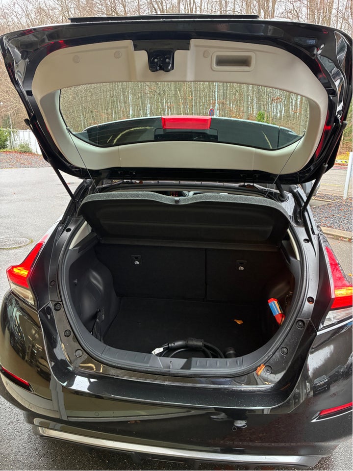 Nissan Leaf 39 Acenta 5d