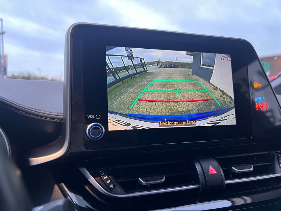 Toyota C-HR 1,8 Hybrid C-HIC CVT 5d