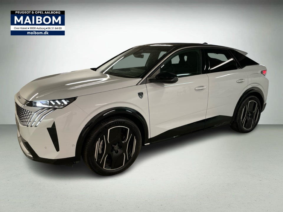 Peugeot e-3008 77 GT Pack 5d