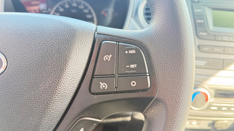 Hyundai i10 1,0 Touch 5d