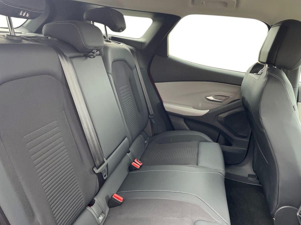 Ford Explorer 84 Premium Extended Range AWD 5d