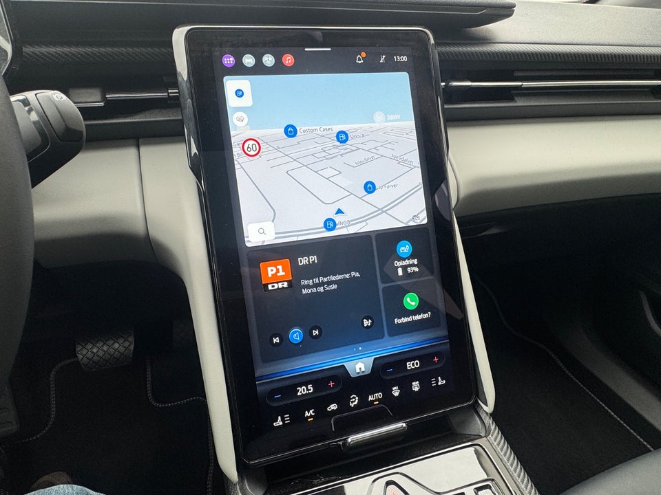 Ford Capri 77 Premium Extended Range 5d