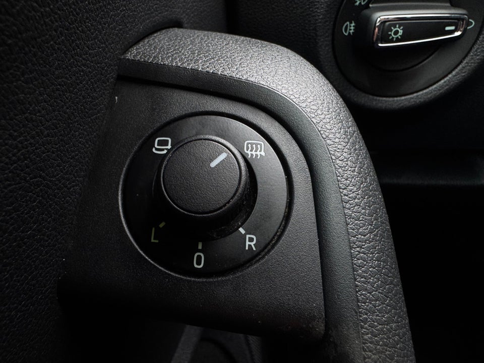 Skoda Octavia 2,0 TDi 150 Laurin & Klement Combi DSG 5d