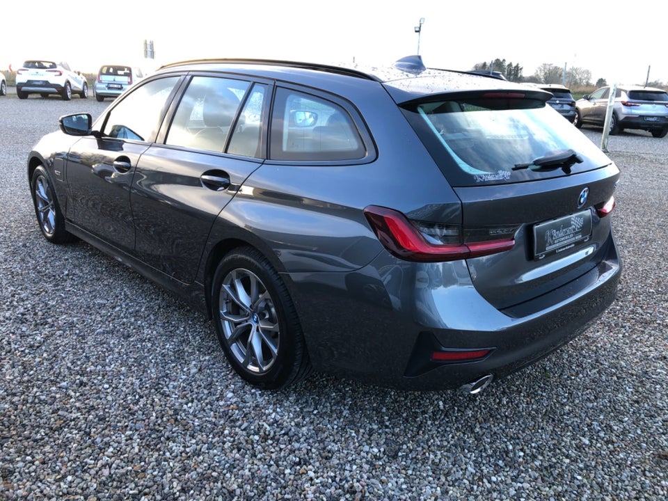 BMW 330e 2,0 Touring Sport Line aut. 5d