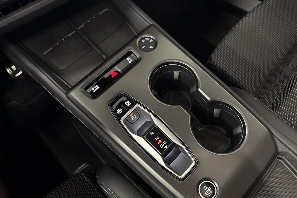 Audi Q4 e-tron performance 5d
