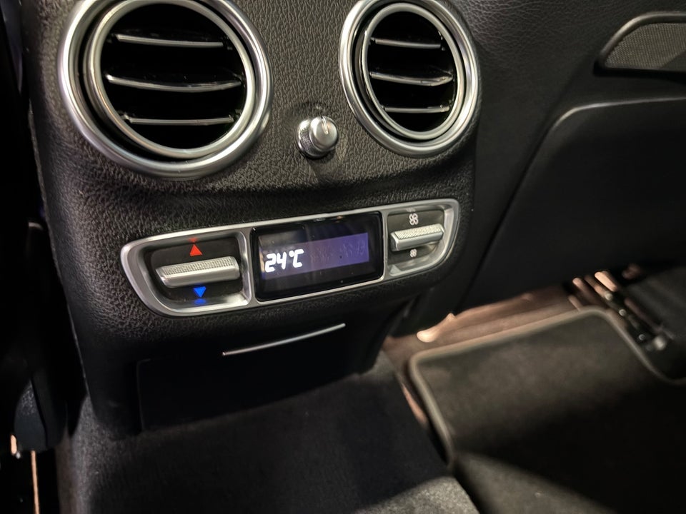 Mercedes E220 d 2,0 AMG Line stc. aut. 5d