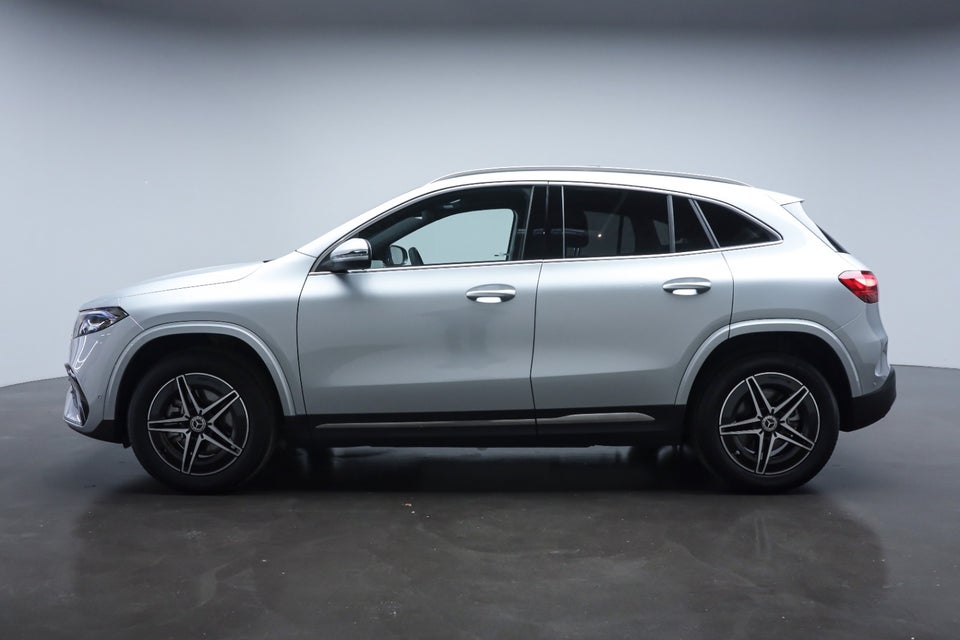 Mercedes EQA250+ AMG Advance 5d