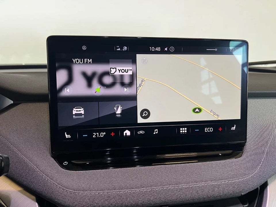 Skoda Enyaq 80 iV Plus Loft 5d