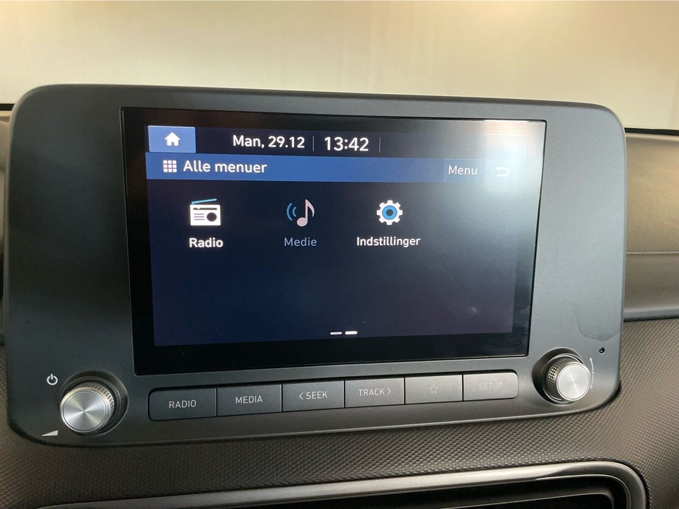 Hyundai Kona 39 EV Select 5d