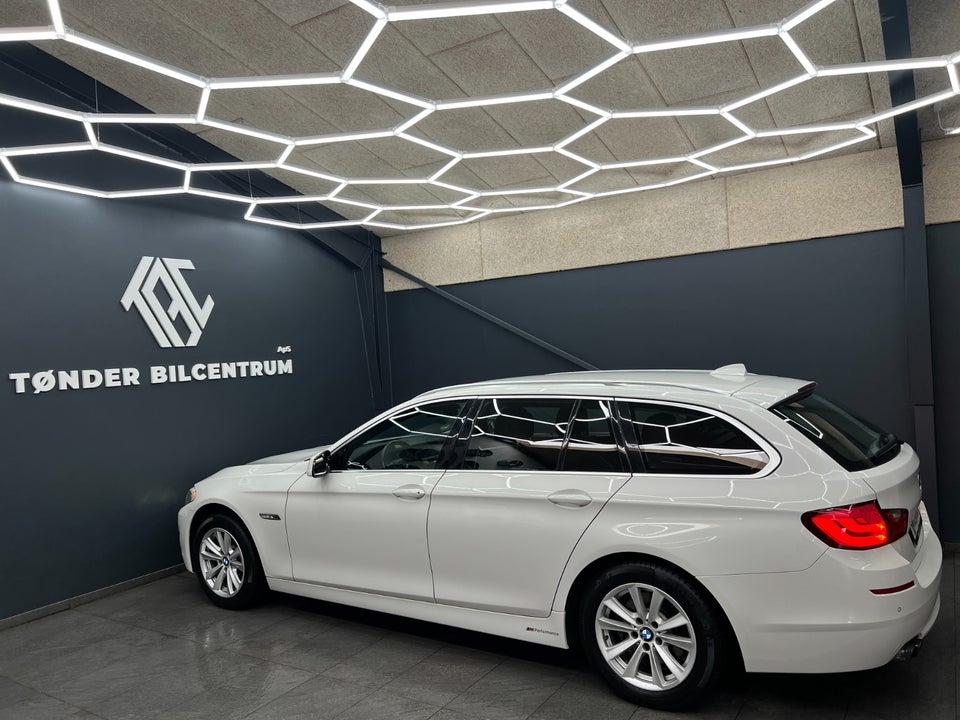BMW 520d 2,0 Touring 5d