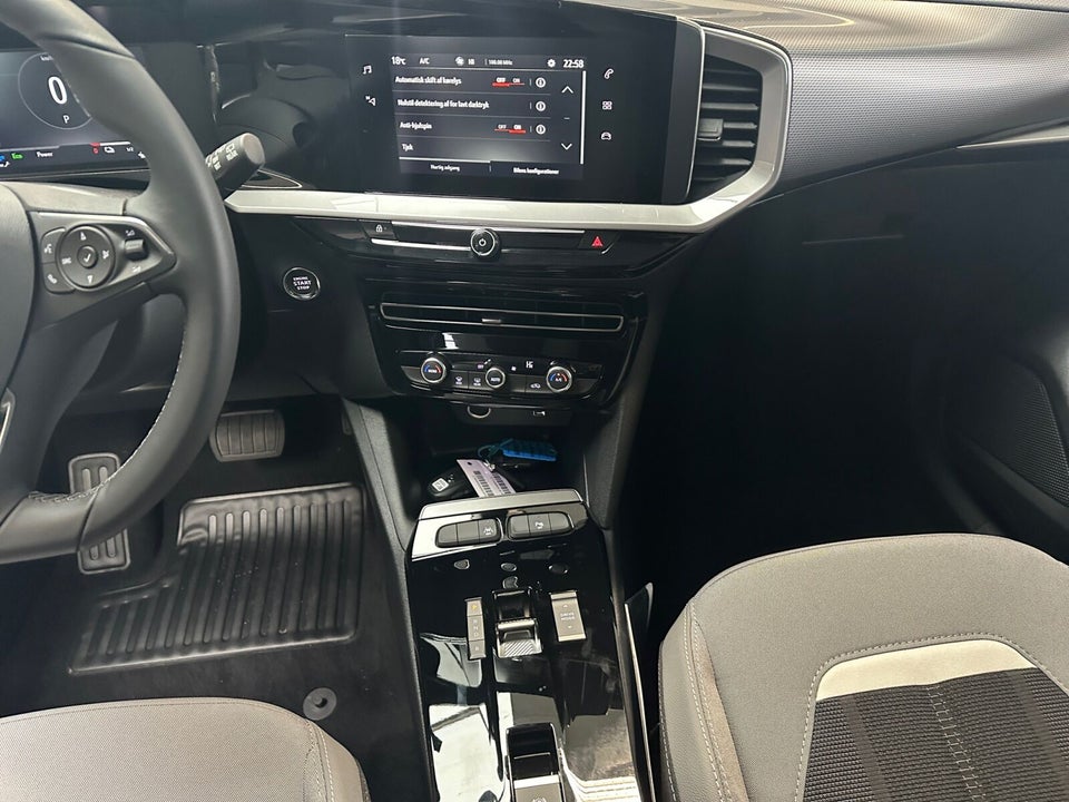 Opel Mokka-e 50 Elegance 5d