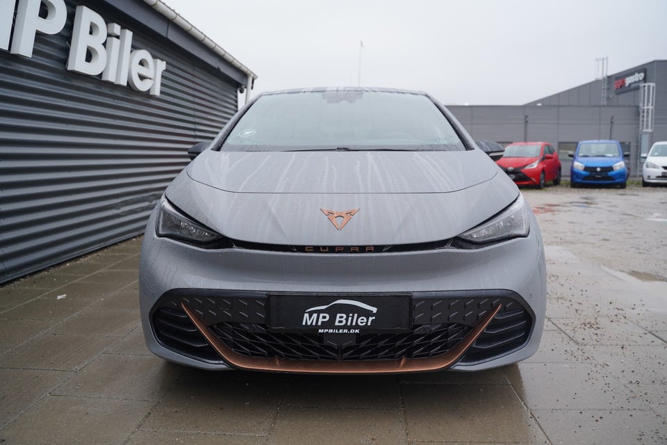 Cupra Born 58 e-Boost Dinamica Pack High 5d