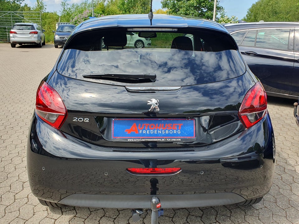 Peugeot 208 1,5 BlueHDi 100 Allure Sky 5d