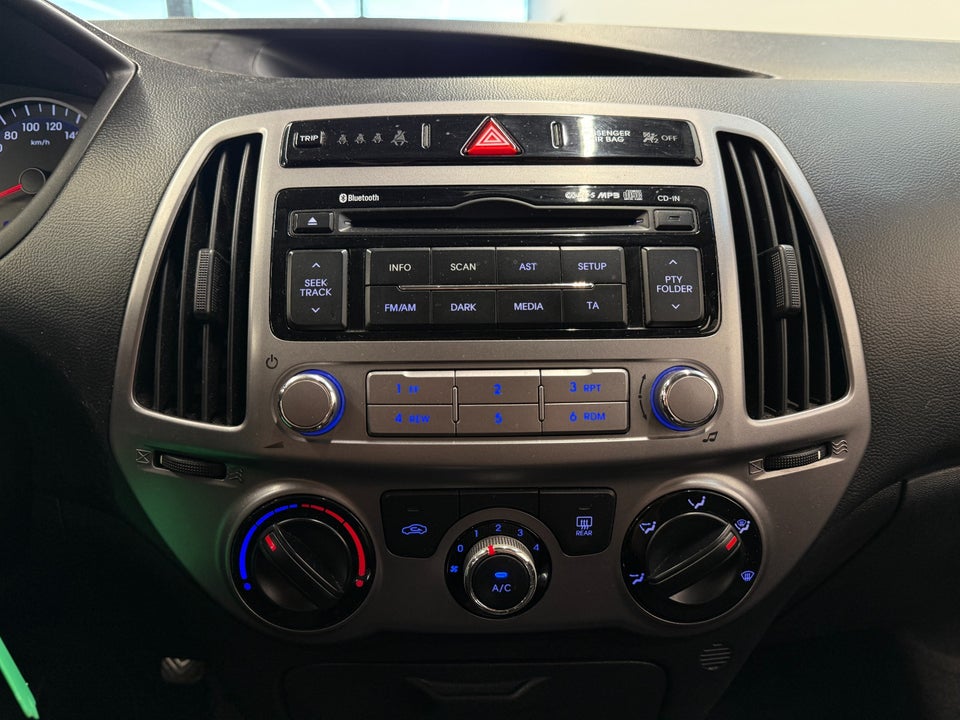 Hyundai i20 1,25 Classic Go! 5d