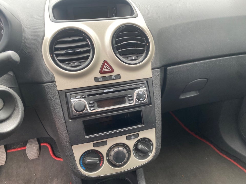 Opel Corsa 1,0 12V Enjoy 3d