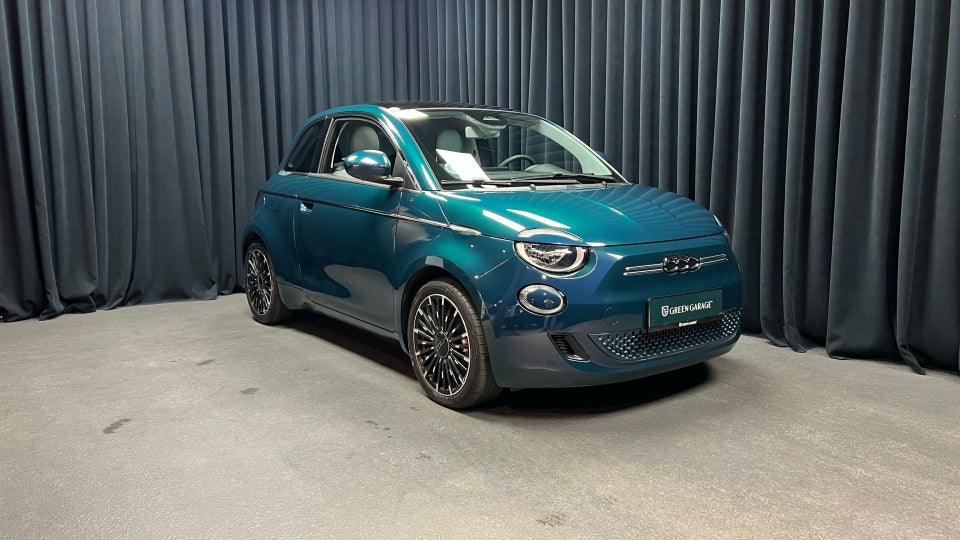 Fiat 500e 42 Icon Plus 3d