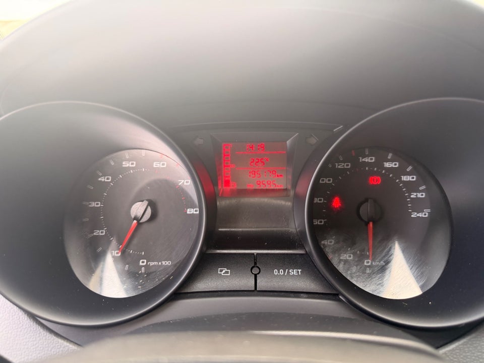 Seat Ibiza 1,2 12V Reference 5d