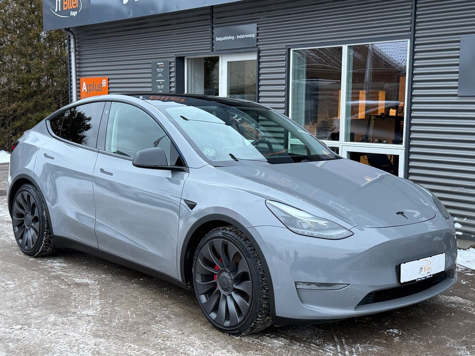 Tesla Model Y Performance AWD 5d