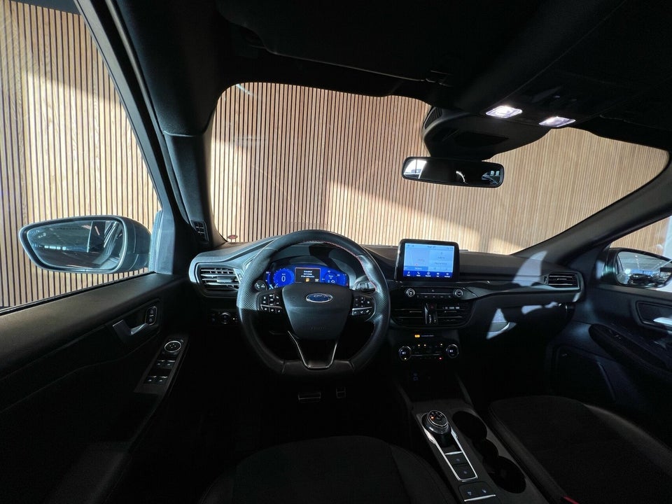 Ford Kuga 2,5 PHEV ST-Line X CVT 5d