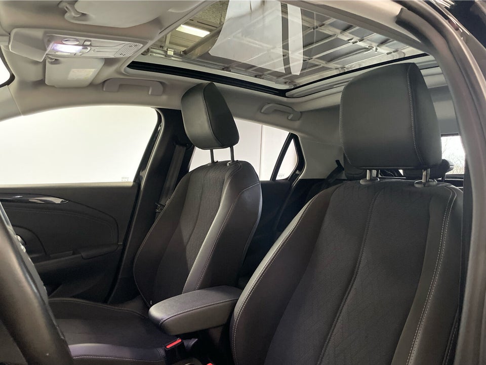 Opel Corsa 1,2 Sport 5d