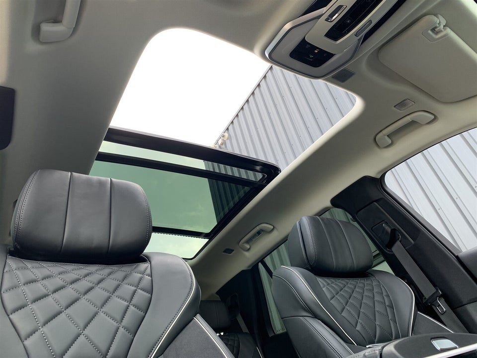 Hongqi E-HS9 84 Comfort 5d