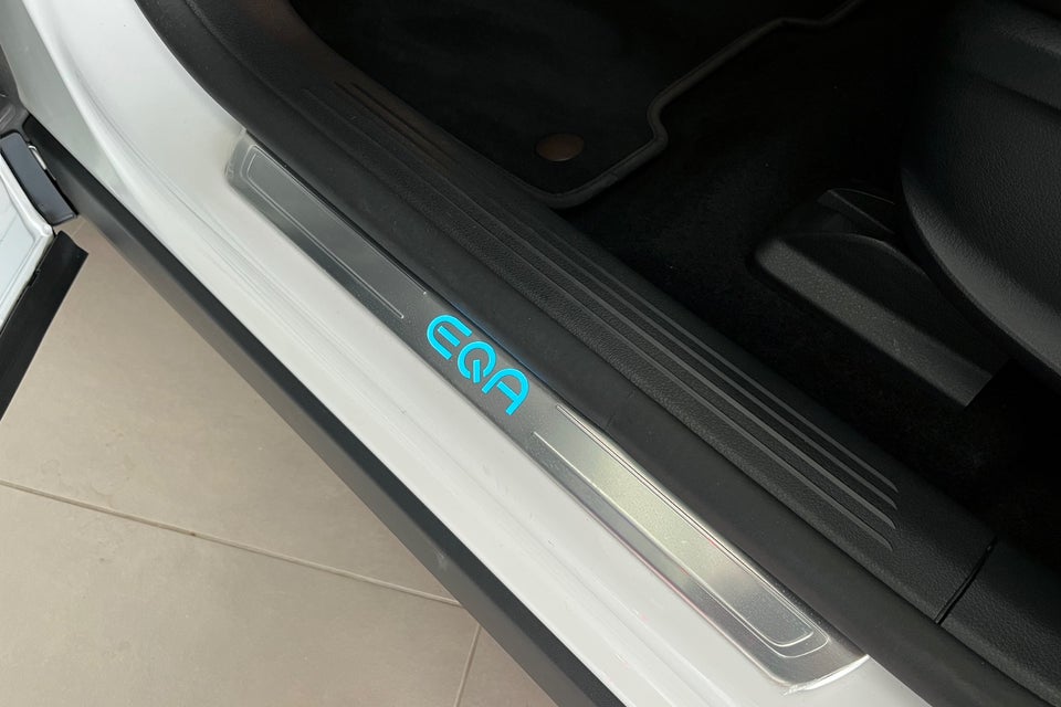 Mercedes EQA250 Progressive 5d