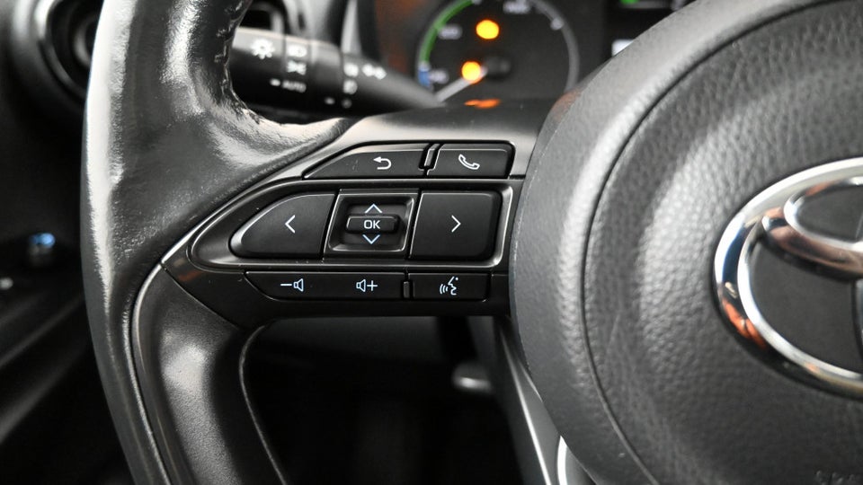 Toyota Yaris 1,5 Hybrid H3 e-CVT 5d