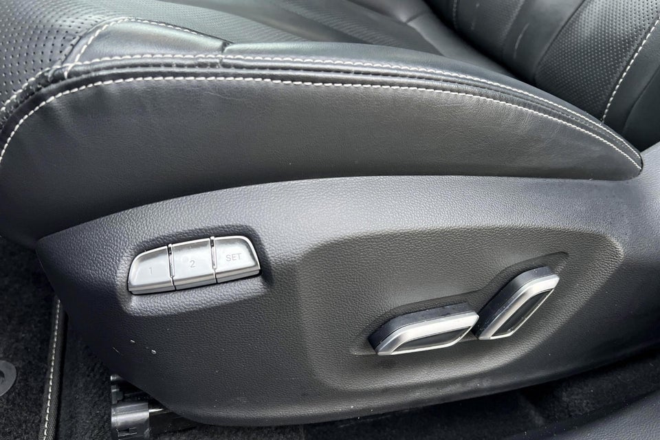 MG Marvel R Luxury 5d