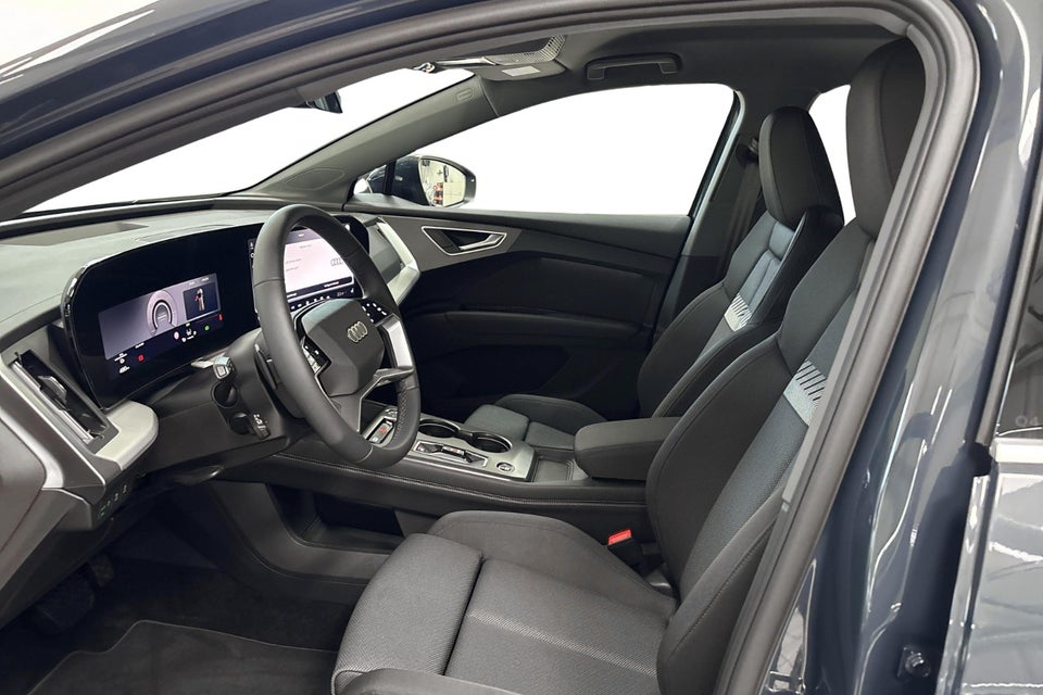 Audi Q4 e-tron performance 5d