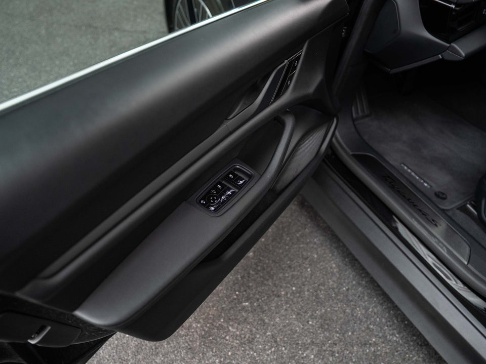 Porsche Taycan 4S Performance+ 4d