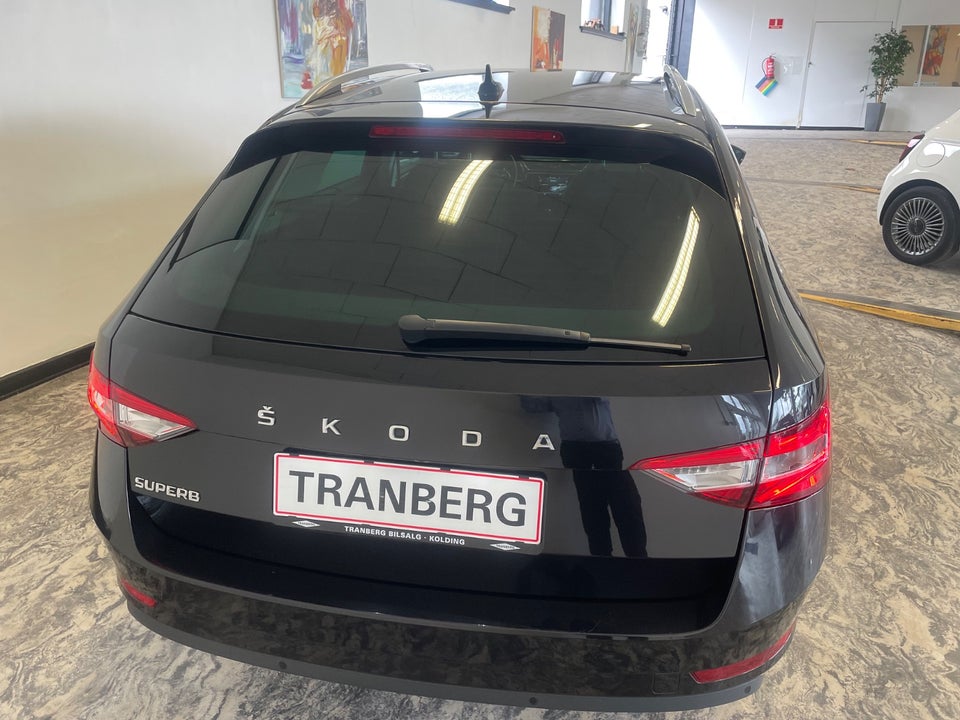 Skoda Superb 2,0 TDi 150 Style Combi DSG 5d