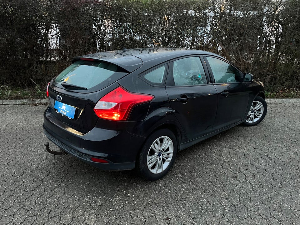 Ford Focus 1,6 Ti-VCT 125 Titanium aut. 5d