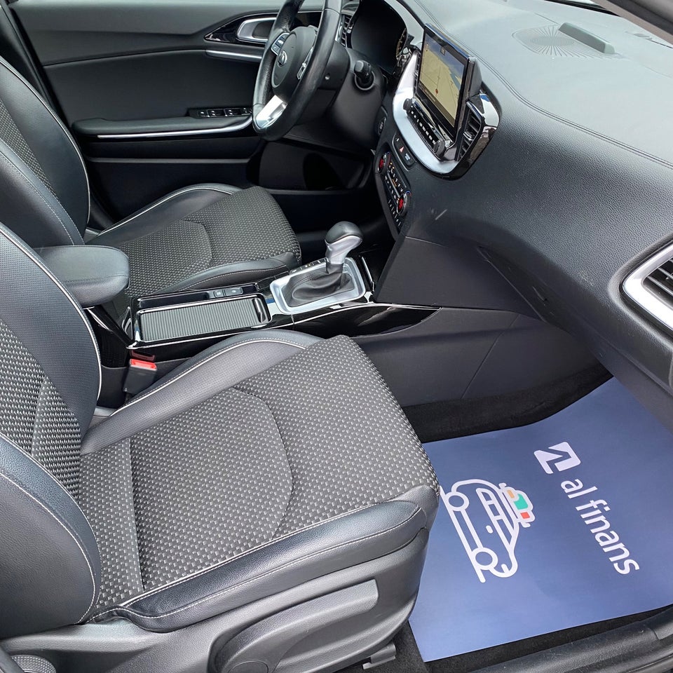 Kia Ceed 1,6 PHEV Upgrade SW DCT 5d