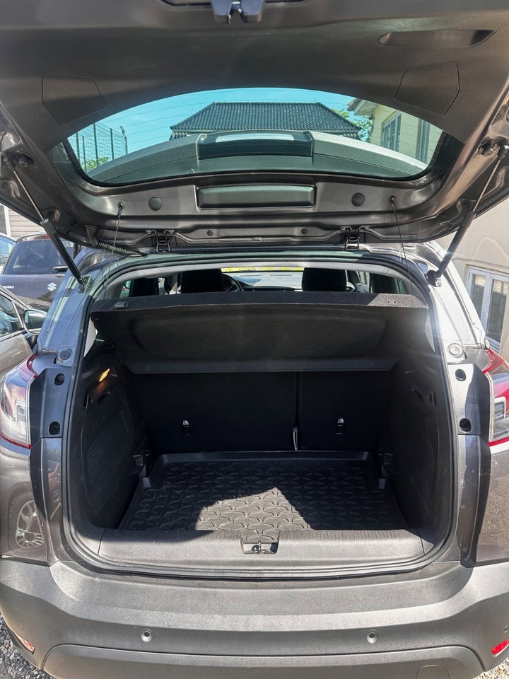 Opel Crossland X 1,2 Excite 5d