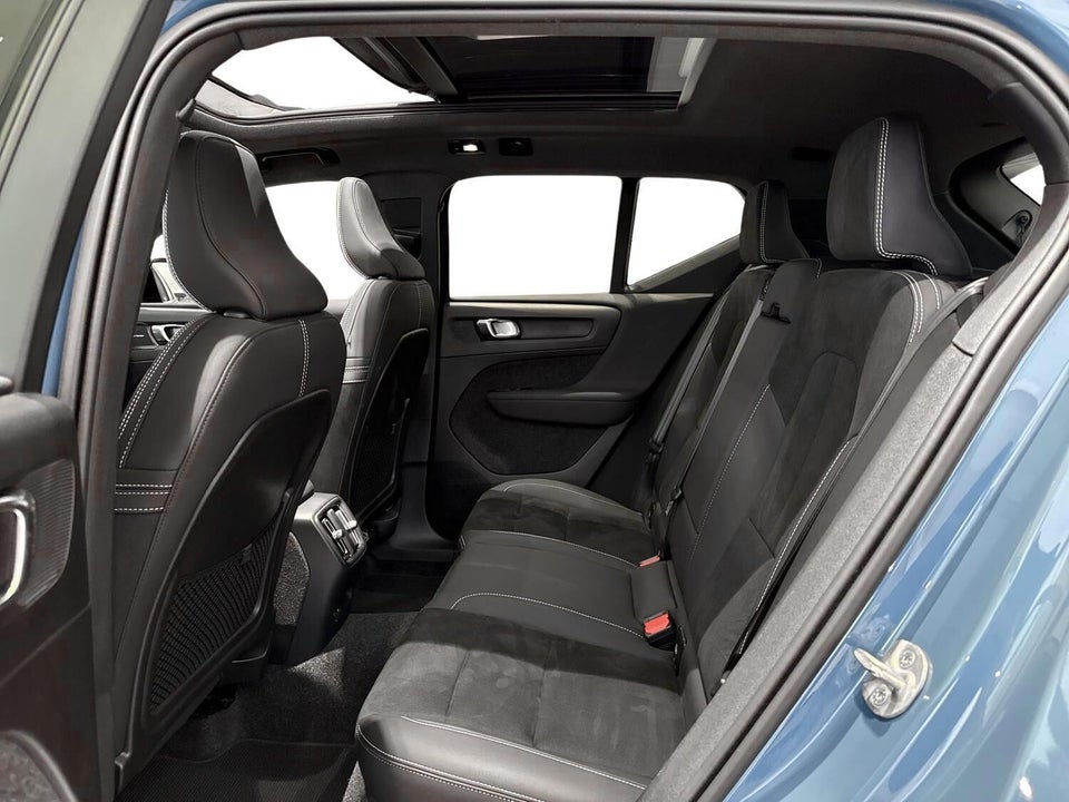 Volvo XC40 ReCharge Twin Ultimate 5d