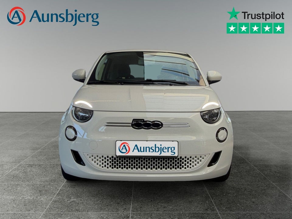 Fiat 500e 42 Icon 3d