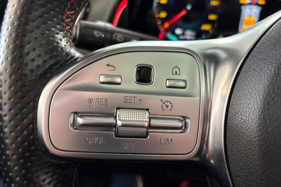 Mercedes EQB250+ AMG Line 7prs 5d