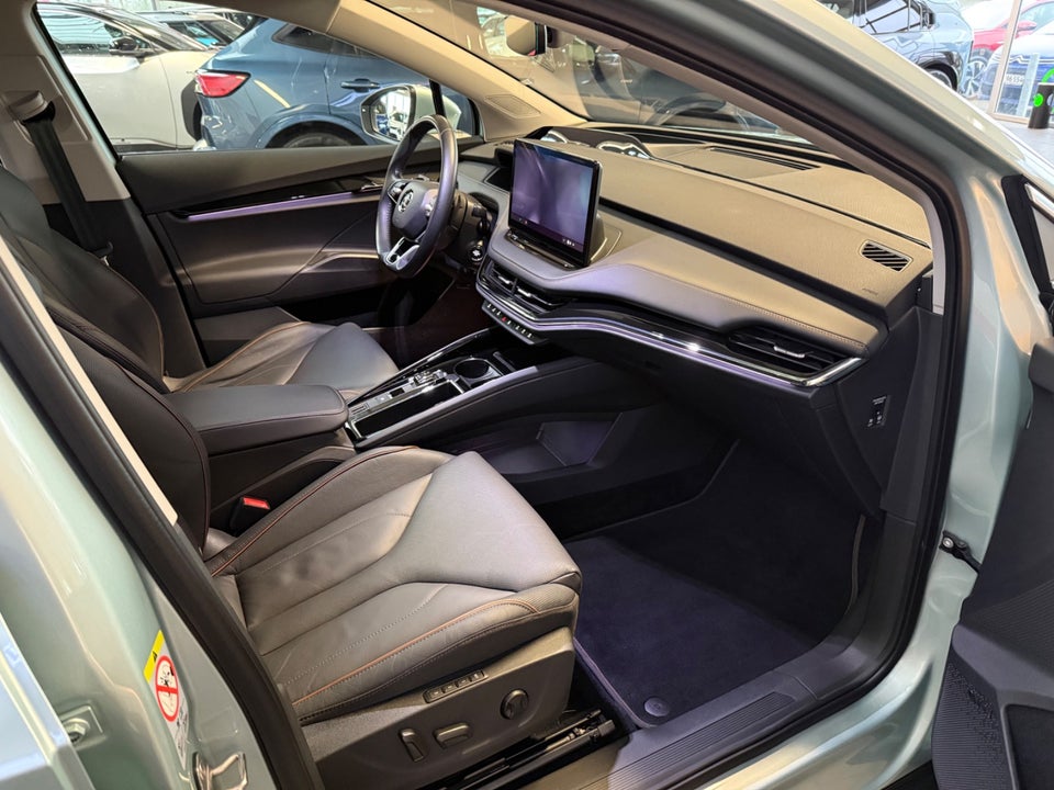 Skoda Enyaq 85 iV Suite 5d