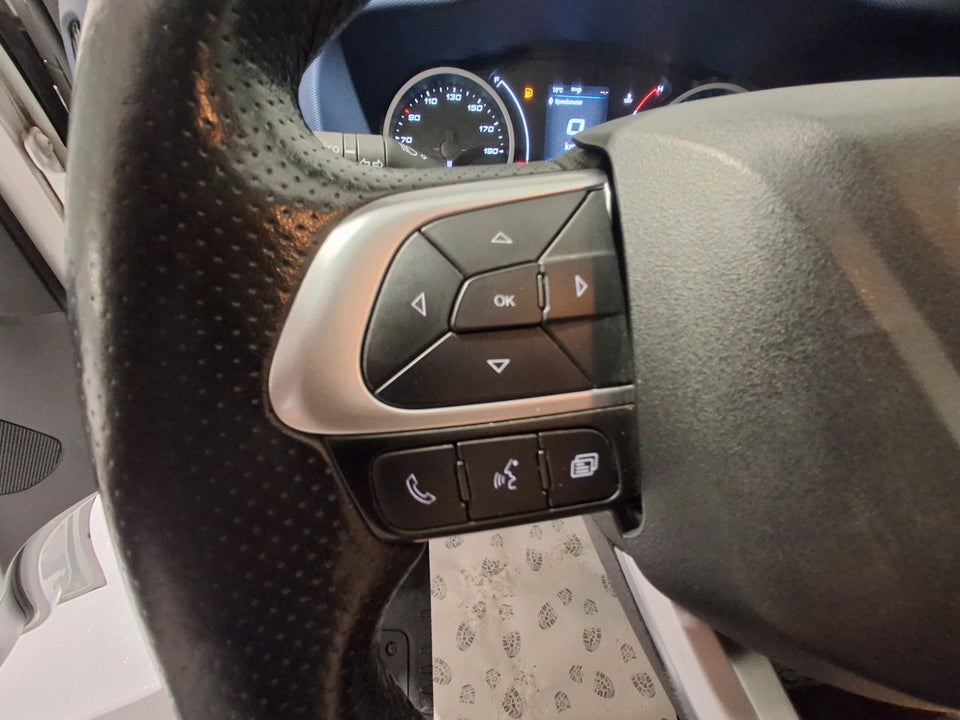 Iveco Daily 2,3 35S16 16m³ Van AG8