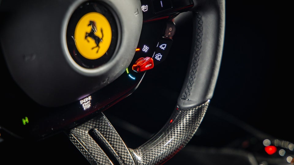 Ferrari 296 GTB 2,9 DCT 2d