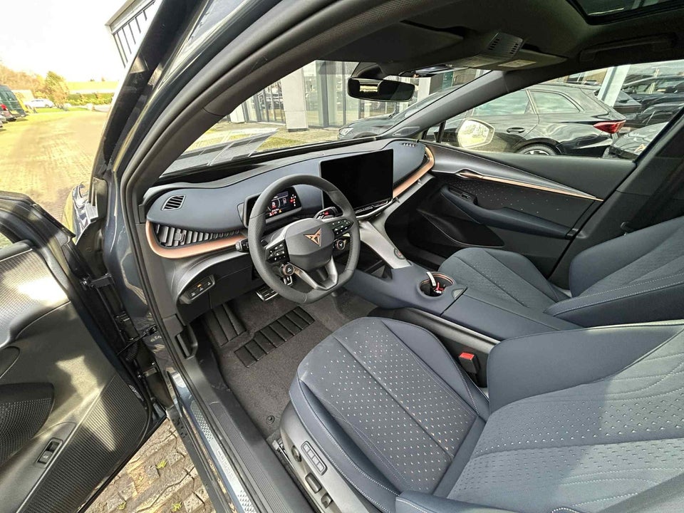 Cupra Tavascan 77 Adrenaline 5d