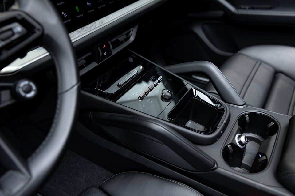 Porsche Cayenne 3,0 E-Hybrid Tiptr. 5d