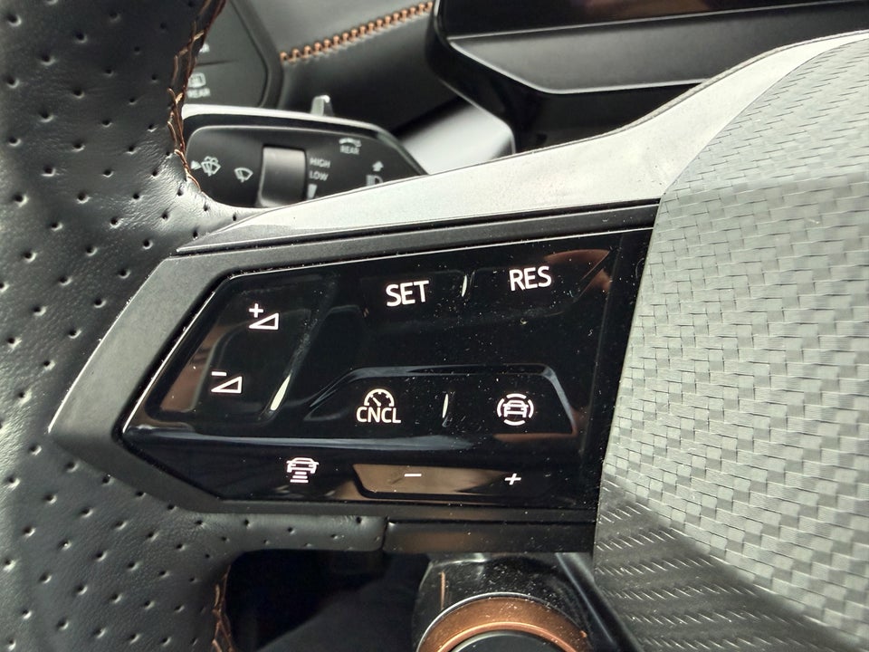 Cupra Born 77 Pasión 5d