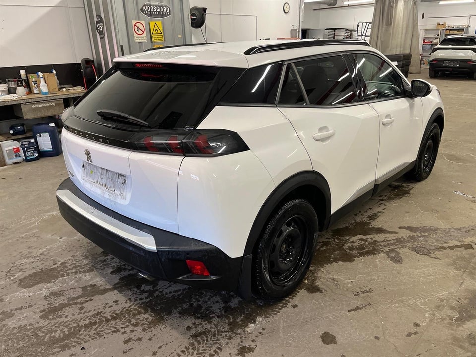 Peugeot 2008 1,5 BlueHDi 130 Allure Pack EAT8 5d