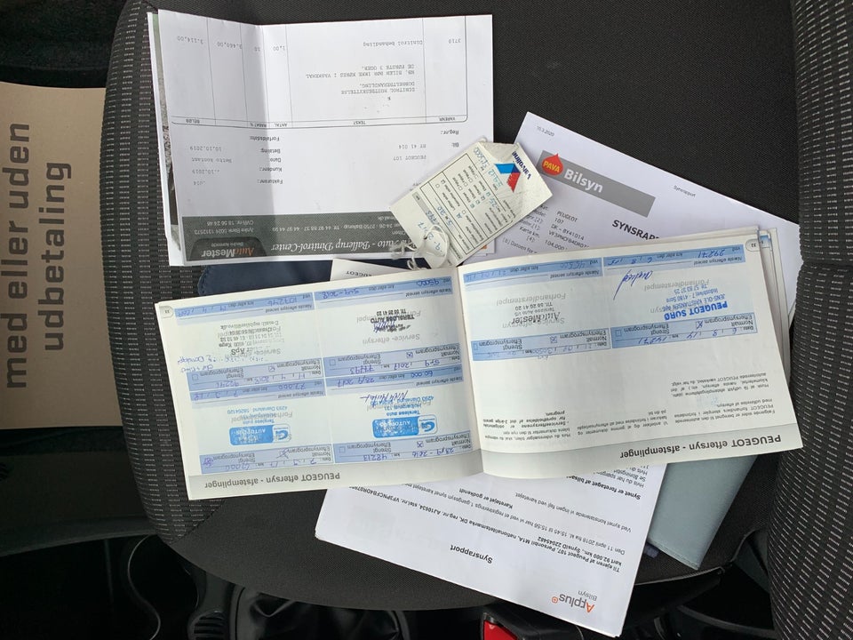 Peugeot 107 1,0 Champion Air 5d